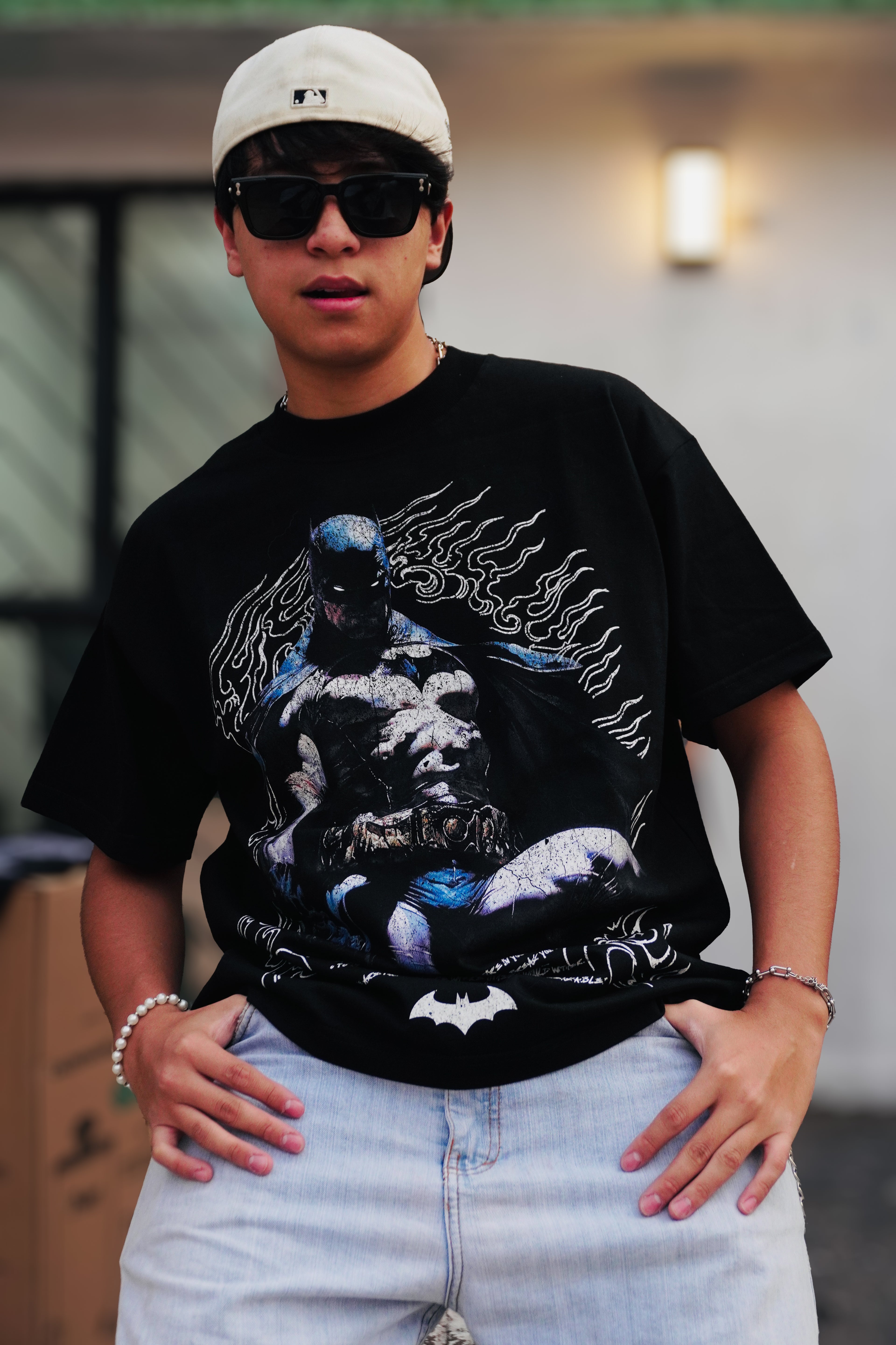 BATMAN "PREMIUM" BLACK TEE